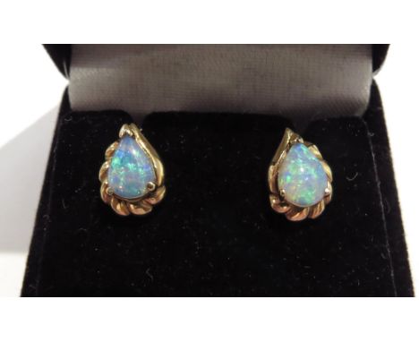 A pair of 9ct gold opal stud earrings, 2g
