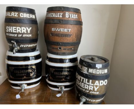 Two ceramic Valdespino Sherry barrels and three wooden sherry barrels, max. H36cm (5)Shipping POA https://www.bradleys.ltd/qu