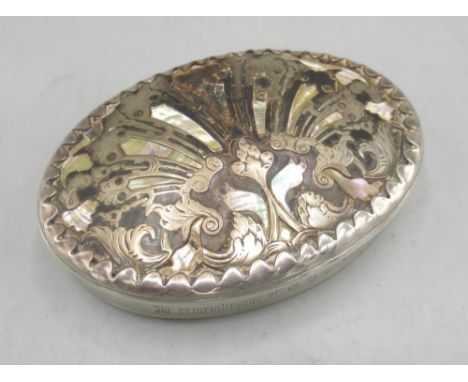 19th Century Queen Anne style white metal snuff box (no visible hallmarks), the lid set with tortoiseshell, In Remembrance of