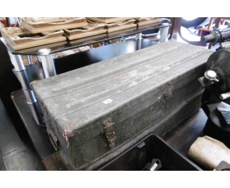 AN EARLY 20TH CENTURY FIBRE TRUNK