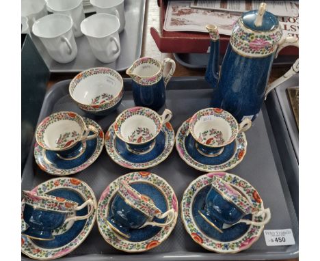 Fifteen piece Royal Worcester 'Old Worcester Parrot' tea/coffee service. (B.P. 21% + VAT). Heavy crazing in places. Three sau