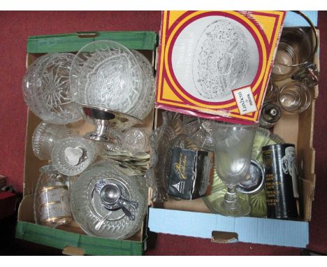 Hallmarked silver Sherry decanter label and trinket box with green felt lining together with a large quantity of glassware to