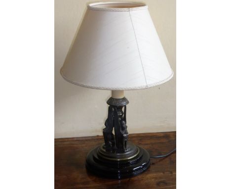 UNUSUAL TABLE LAMP WITH CAST METAL SPHINX SUPPORTS