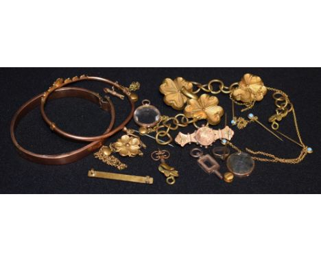 Jewellery - a 9ct gold seed pearl topped floral hinge bangle;  another rose gold;  a yellow/gilt metal mounted watch key, bro