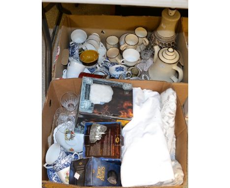 Household Sundries - a Denby Sahara tea set for eight; an art pottery table lamp; Lord of the Rings models, boxed; table line