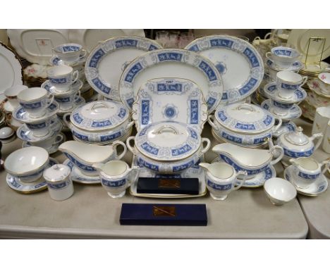 A comprehensive Coalport Revelry pattern tea and dinner service