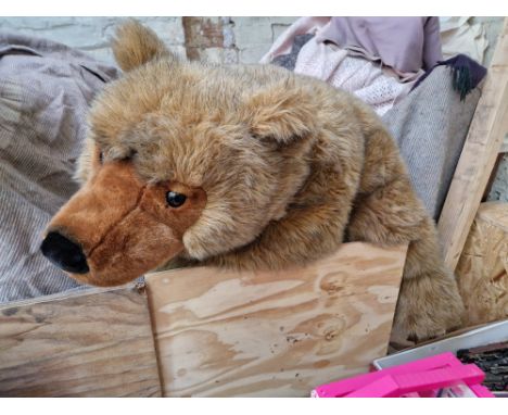 A large Steiff bear, Pummy, 069918.