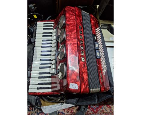 A Delicia Choral IV accordion. 