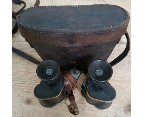 A pair of WWI Carl Zeiss binoculars with leather case. 