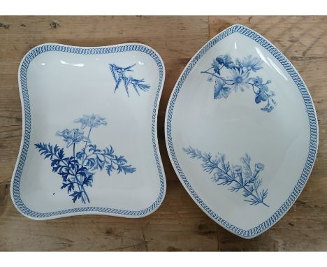 Two Wedgwood Botanical blue and white pottery dishes, circa 1810-15, length 25cm &amp; 31cm.