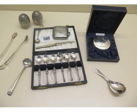 A pair of white metal peppers, assorted silver flatware, a fruit knife and silver vesta. Total approx 8 troyoz 