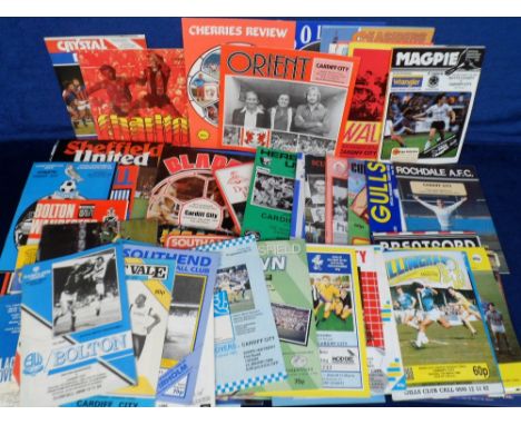 Football programmes, Cardiff City aways, a collection of 500+ away match programmes, 1970's to 1990's, 70/1 (22), 71/2 (23), 