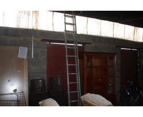 An aluminium extending ladder