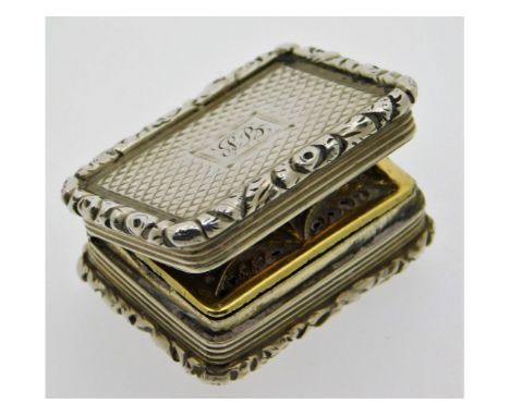 A William IV 1835 Birmingham silver vinaigrette by Thomas Shaw with butterfly grille, 28x20x10mm, 16.1g