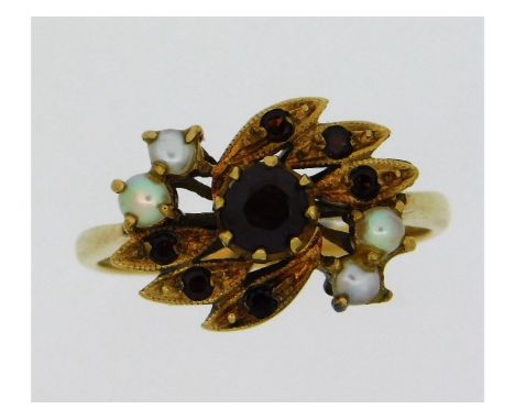 A 1960's 9ct gold garnet &amp; pearl ring, 3.9g, size P/Q 