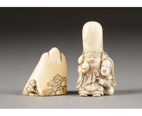 ZWEI FEINE GESCHNITZTE NETSUKE AUS ZAHNBEIN Japan, 19. Jahrhundert Elfenbein. H. 3.5-5.6 cm. Das Konvolut umfasst ein Netsuke