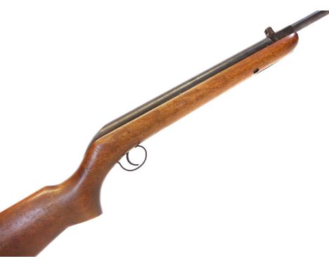 BSA Major .177 air rifle, with 18 inch barrel serial number C29389.No licence is required to buy this item, purchaser must be