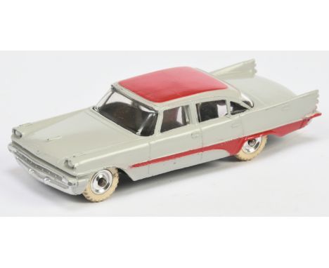 Dinky Toys 192 De Soto Fireflite - Grey, red roof panel and side flashes, silver trim, chrome spun hubs - Good Plus bright ex