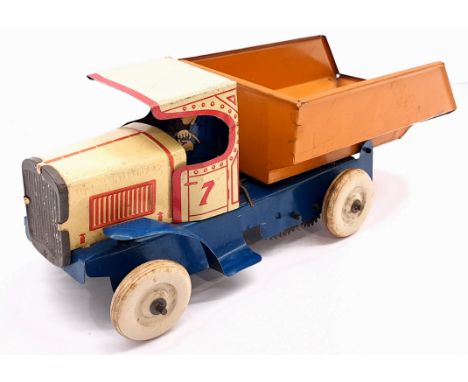 British Marx Dump/Tipper Truck, tinplate, 1930's, fixed key mechanism (untested), age related wear otherwise Good to Good Plu