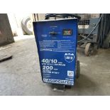 Associated Equipment 40 Amp Wheel Charger US18
