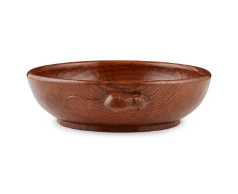 ROBERT 'MOUSEMAN' THOMPSON (1876-1955) CIRCULAR BOWL, 1940S-50S oak, with a carved mouse signature to the exterior(23cm diame