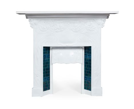 ENGLISH SCHOOL ART NOUVEAU COMBINATION FIRE SURROUND, CIRCA 1910 cast iron, overpainted in white, with ceramic tile insert, s