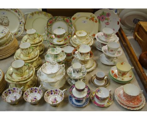 Tea &amp; coffee wares - a Standard China Tulip Shape part tea service comprising teacups &amp; saucers &amp; sandwich plate;