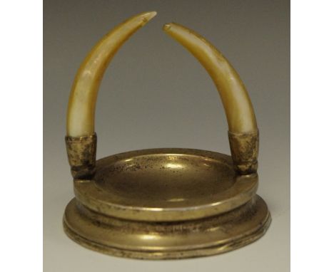 An unusual George V silver and mother of pearl trinket dish, surmounted by a pair of horns, London 1927