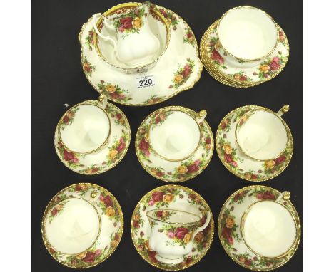Royal Albert tea service of twenty one pieces in the Old Country Roses pattern, signs of use, gilt good otherwise no cracks, 