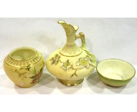 Royal Worcester ewer, H: 15 cm, small bowl, D: 90 mm and a Worcester vase with repaired damage. P&amp;P Group 3 (£25+VAT for 