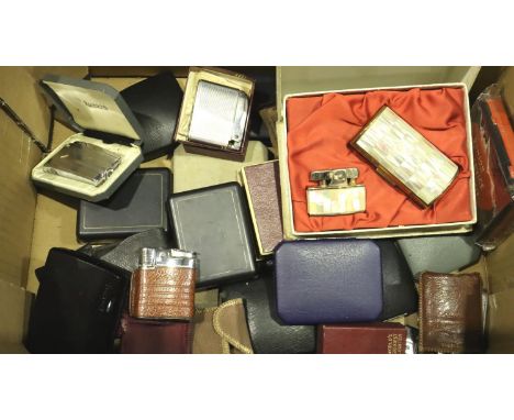 Collection of thirty five mainly boxed Ronson pocket lighters. P&amp;P Group 3 (£25+VAT for the first lot and £5+VAT for subs