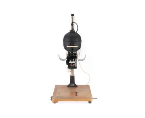 Leitz Focomat Ic Leica Darkroom Enlarger, comprising a base board, column, enlarger head, condenser, red filter, lower 35mm m