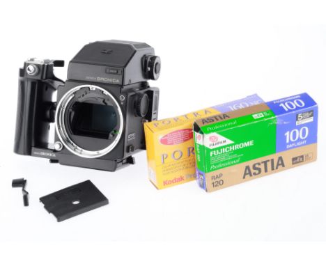 A Zenza Bronica ETRS Medium Format SLR Camera, black, body G-VG, shutter working, prism working, LEDs &amp; values illuminate