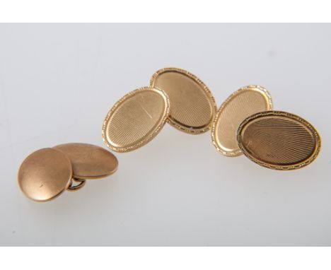 A pair of 18 carat yellow gold cufflinks and one other, the pair having oval engine turned sunray face and etched border, cha