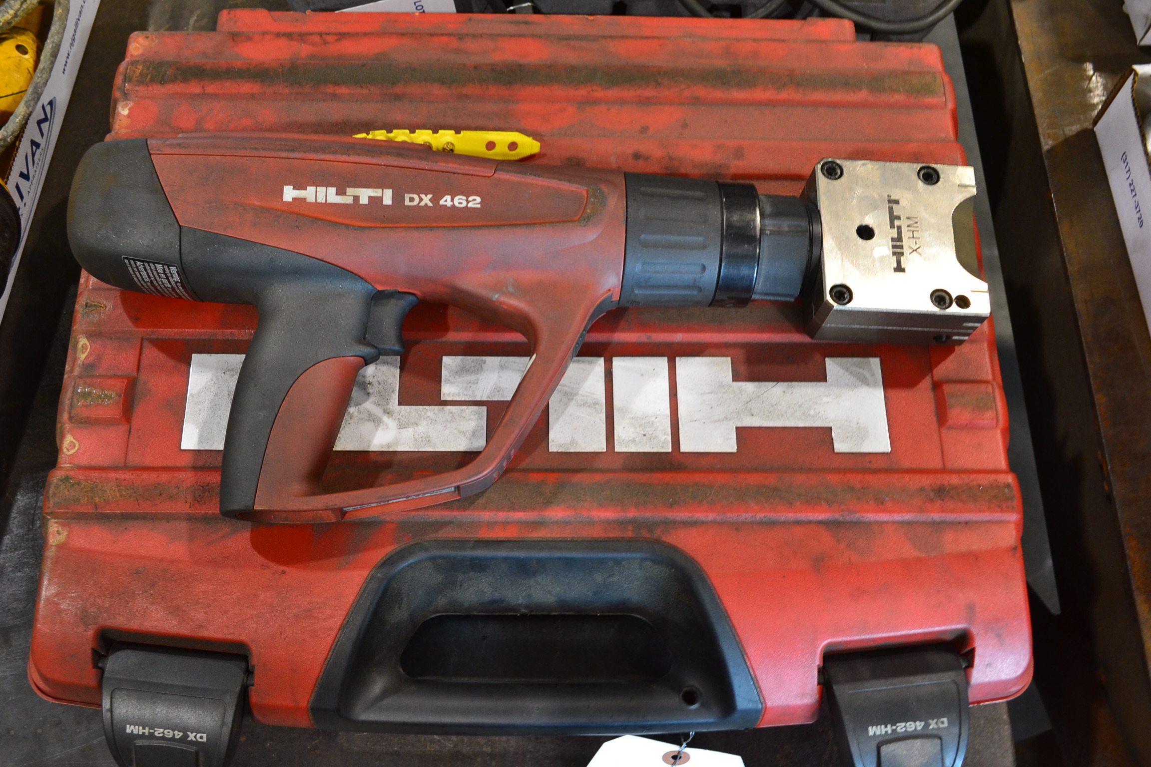 POWDER ACTUATED MARKING TOOL, HILTI, MDL DX 462, W/ CASE