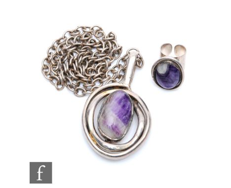 Anette Borke - A post war Danish cuff ring set with a polished amethyst, size K/L, together with a silver plated necklace, th