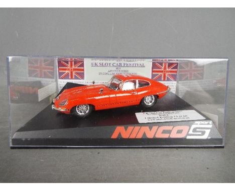 Ninco - Limited edition NSCC Jaguar E Type Coupe number 14 of only 60 produced for the National Scalextric Collectors Club 20