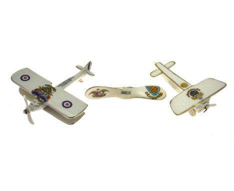 Crested wares of Great War interest: Regis monoplane with two blade propeller, Poole crest, 15 cm long; Carlton china bi-plan