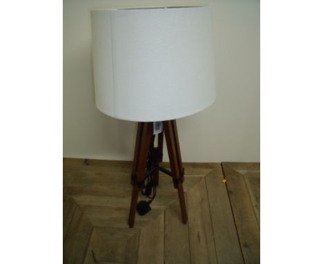 Modern ex shop display tripod lamp with adjustable base