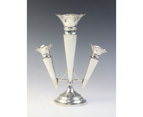 A George V silver epergne by James Deakin &amp; Sons, Sheffield 1920, the central trumpet shaped stem to stepped circular foo