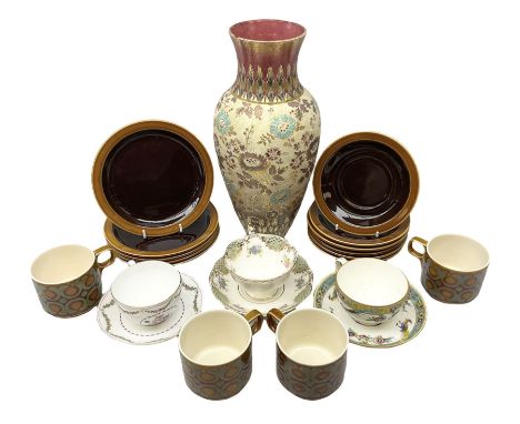 Late 19th/early 20th century Doulton &amp; Slaters pattern vase of baluster form with impressed and painted marks beneath (A/