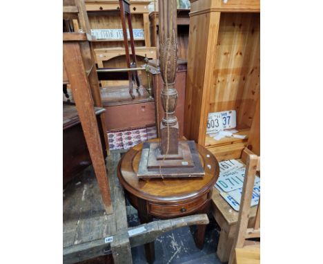 A MAHOGANY STANDARD LAMP AND A MODERN OCCASIONAL TABLE. 