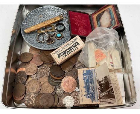 Group of coins, pencil and thermometer in a gold plated holder, other bijouterie and sundries