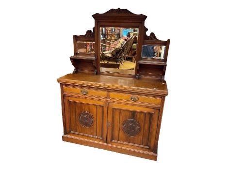 Edwardian walnut sideboard with raised bevelled mirror back, 135cm wide, 47cm deep, 181cm high