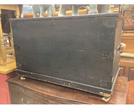 Victorian painted pine blanket chest, 94cm wide, 46cm deep, 59cm high 