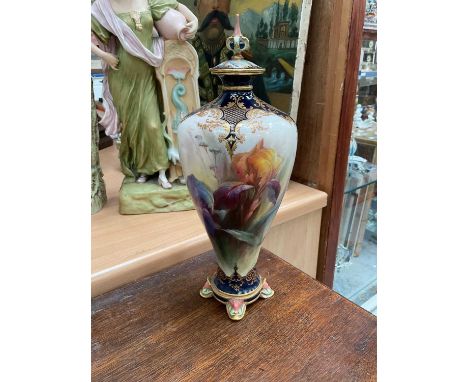 Edwardian Hadley's Worcester vase and cover, painted with flowers, 29cm highAppears to be in good condition with no signs of 