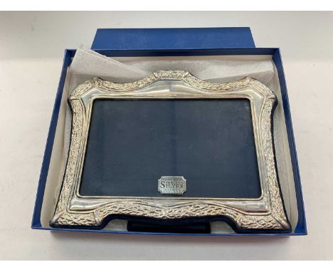 Silver photograph frame in original boxAs new