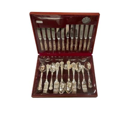 Boxed silver plated canteen of cutlery