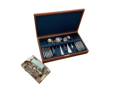 Walker &amp; Hall canteen of cutlery and other cutlery