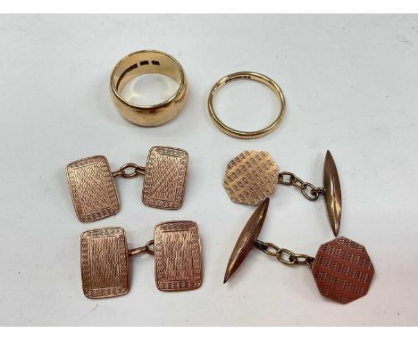 Two 9ct gold wedding rings and two pairs of 9ct rose gold cufflinksTotal weight 18.9 grams.
